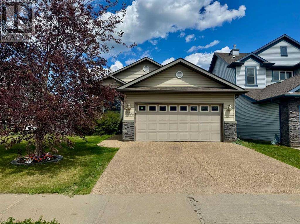 208 Paulson Street, Fort Mcmurray, AB T9K0B2