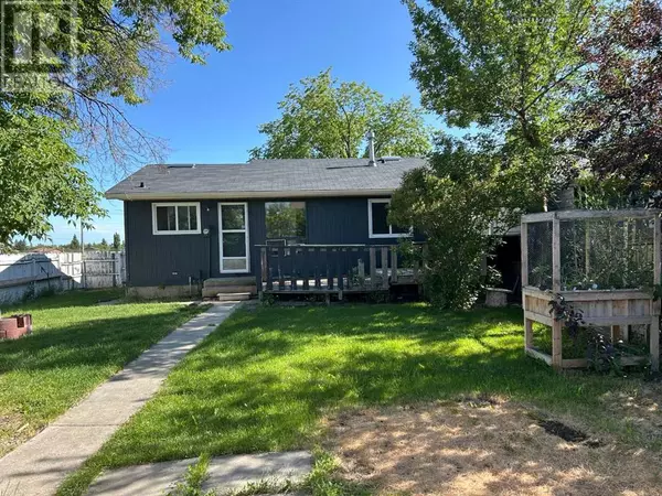 Calgary, AB T3J1B4,3 Falwood Place NE