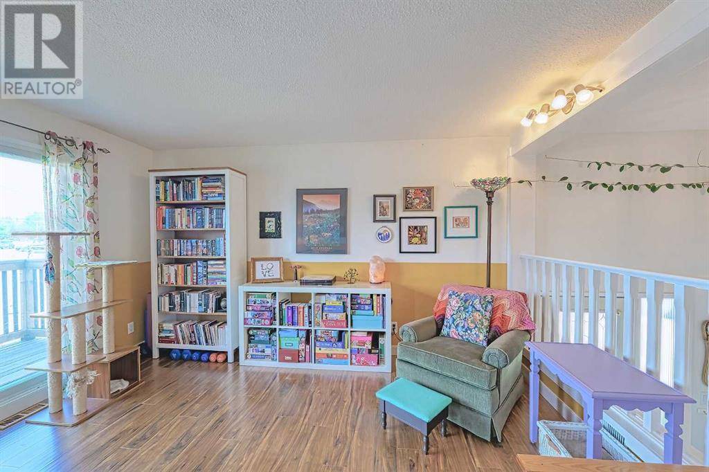 Calgary, AB T3B1T6,1, 6505 36 Avenue NW