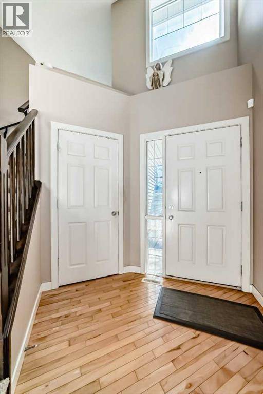 Calgary, AB T2Y4N9,79 Everstone Drive SW