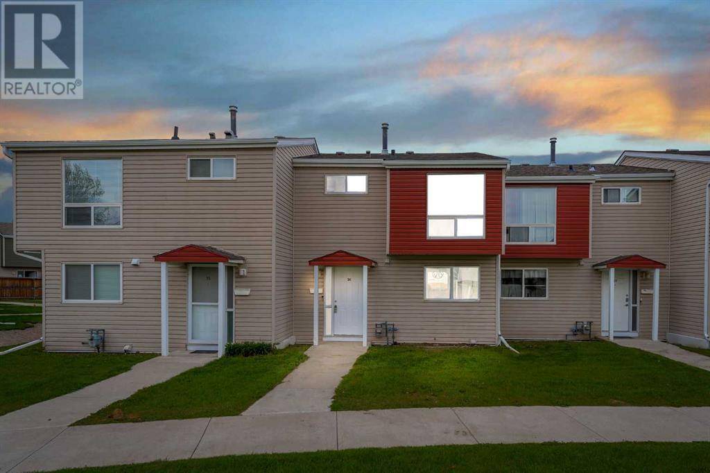 36, 5425 Pensacola Crescent SE, Calgary, AB T2A2G7