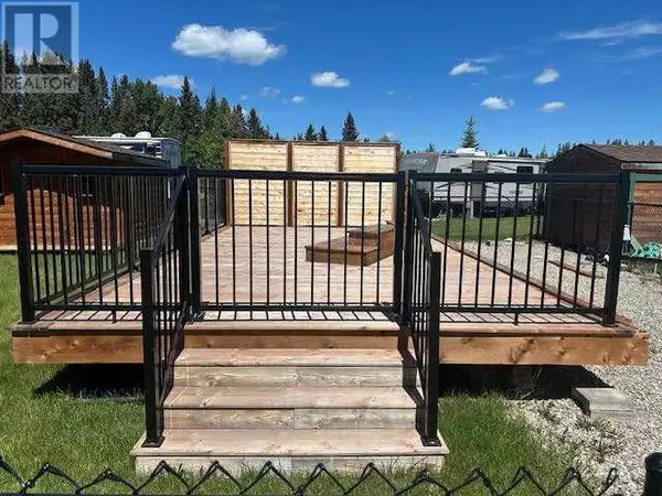 Rural Mountain View County, AB T0M1X0,151, 33051 Range Road 60