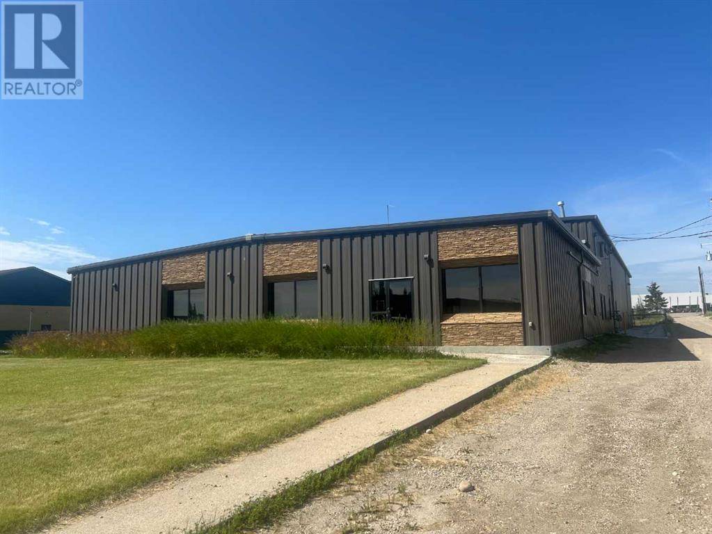 308 56 Street, Edson, AB T7E1L6