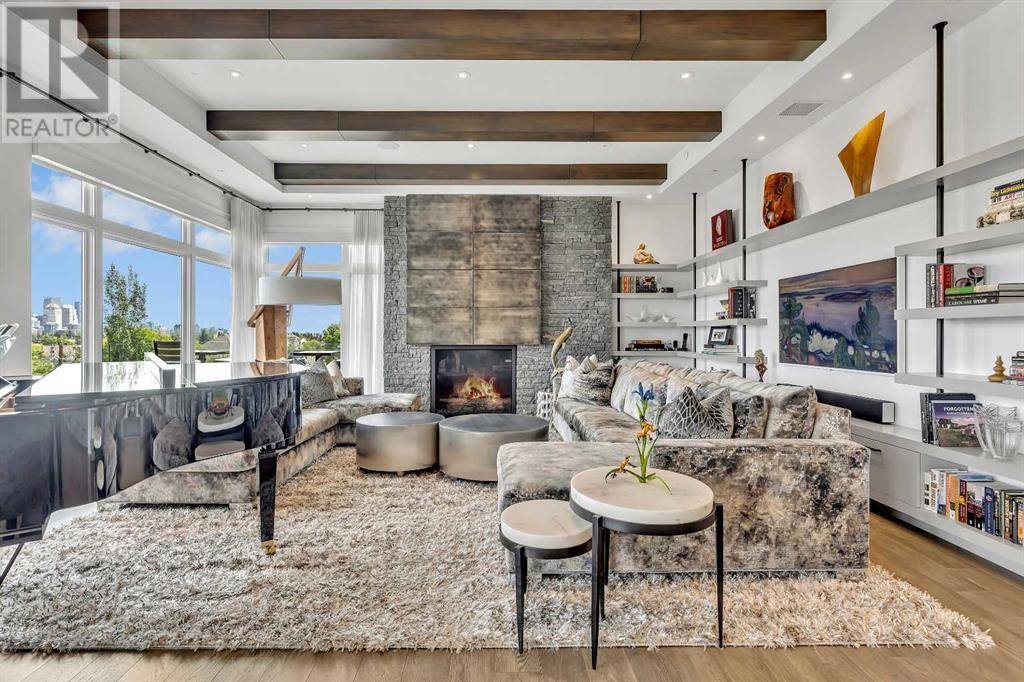 Calgary, AB T2T6X3,301, 3030 17 Street SW