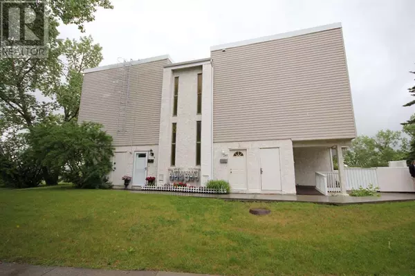 Calgary, AB T2L1Y3,2401, 3500 Varsity Drive