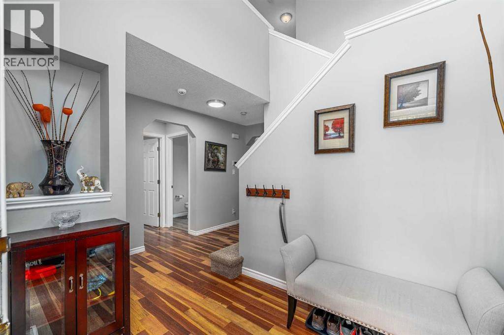 Calgary, AB T2X3P3,12 Chapalina Manor SE