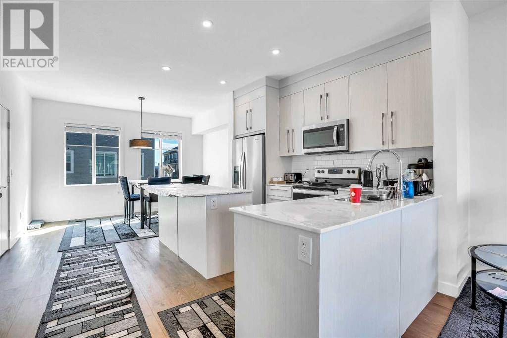 Calgary, AB T3N1B9,124 Savanna Street NE