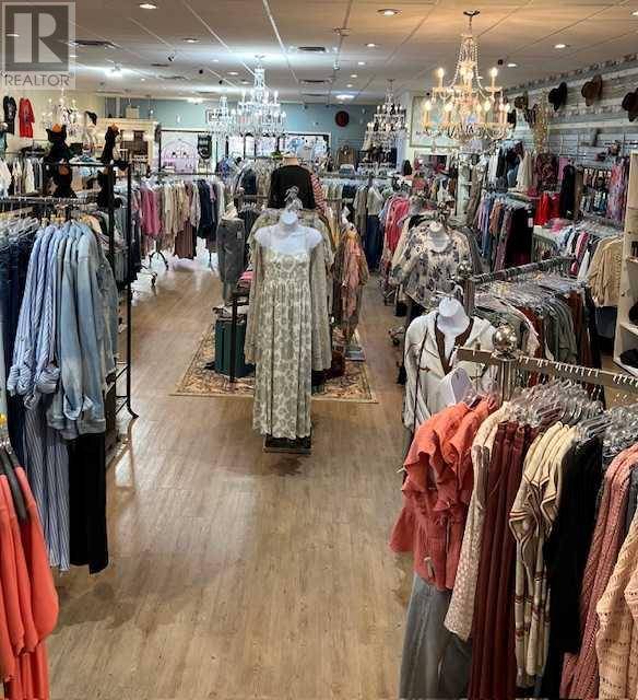 Didsbury, AB T0M0W0,1814 20th Street