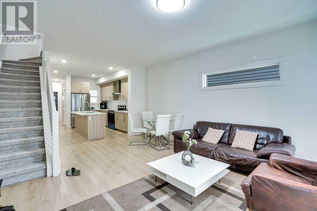 Calgary, AB T3J5J7,89 Saddlestone Drive NE