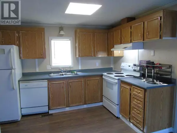 Slave Lake, AB T0G2A4,26, 812 6 Avenue SW