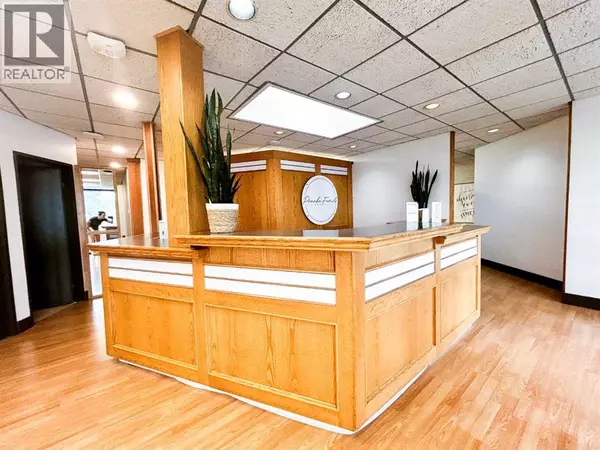 Ponoka, AB T4J1R6,4908 50 Street