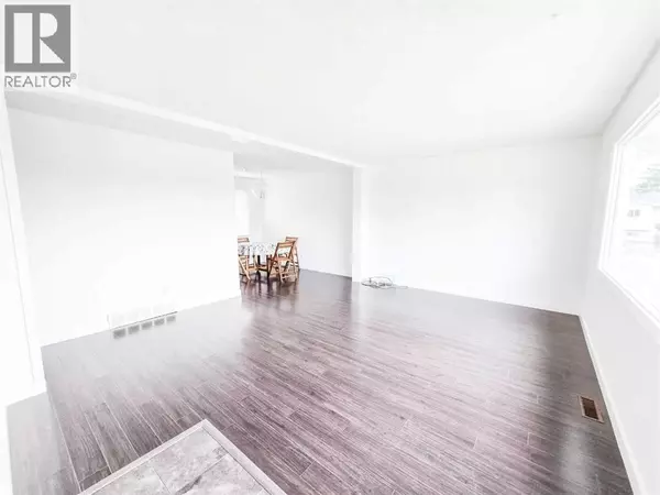 Edson, AB T7E1J7,1102 55 Street