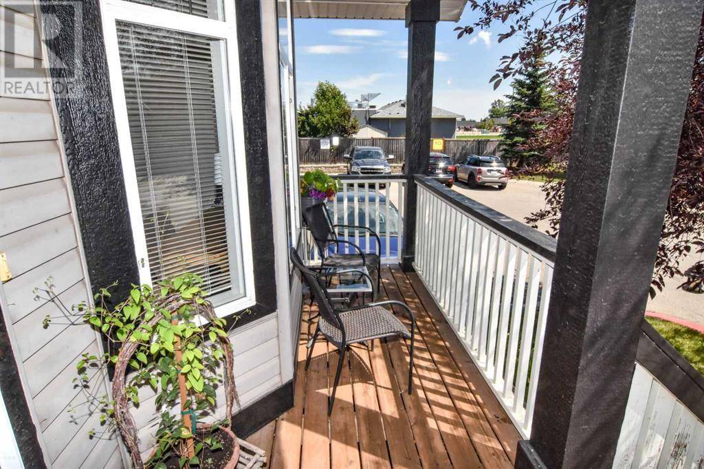 Langdon, AB T0J1X2,8 Van Horn Court NW