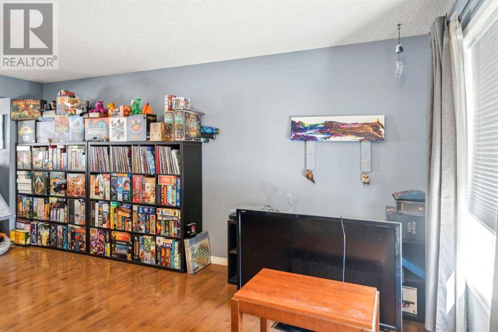 Calgary, AB T2Z0A2,3310 New Brighton Gardens SE