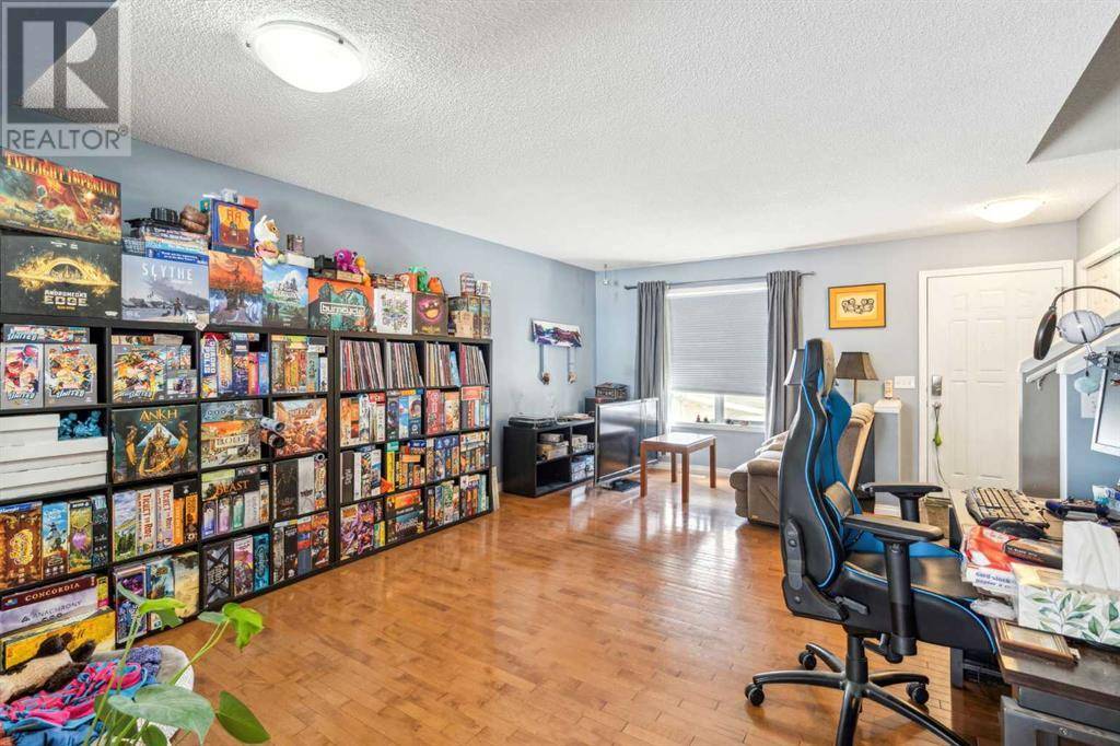 Calgary, AB T2Z0A2,3310 New Brighton Gardens SE