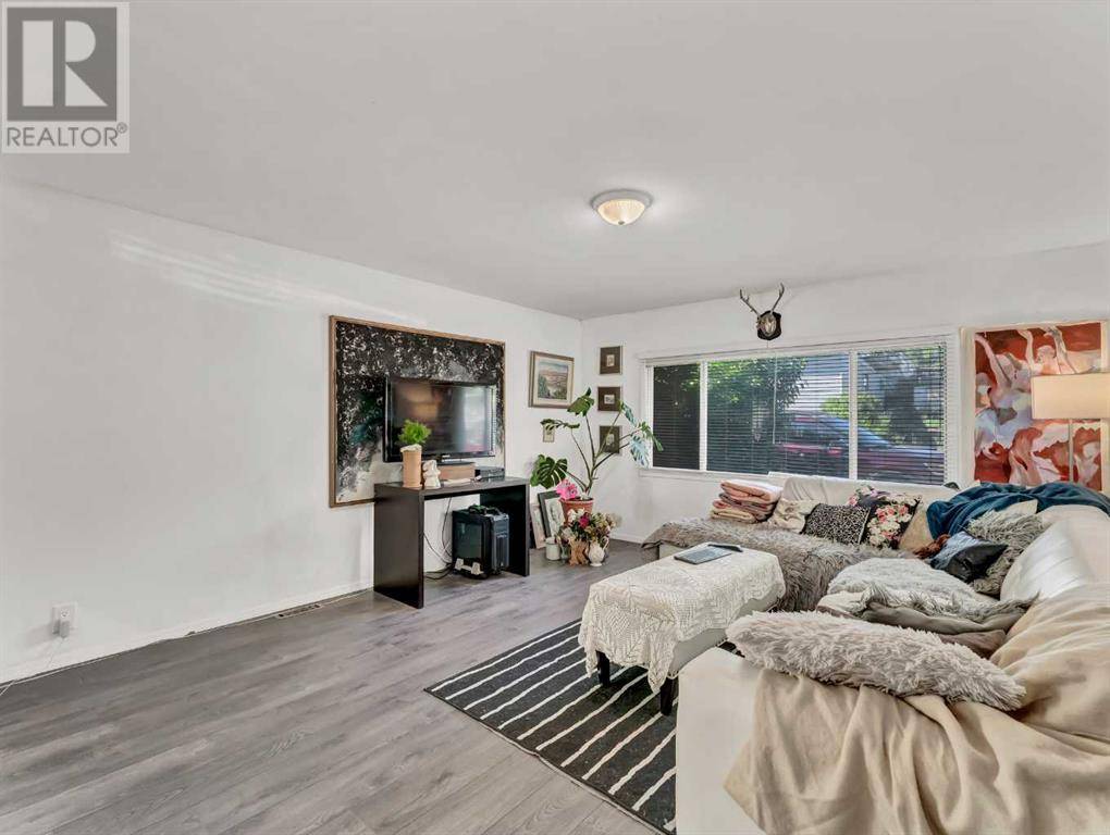 Medicine Hat, AB T1A7L1,68 Cactus Street SW