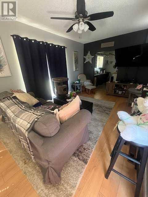 Medicine Hat, AB T1A1E2,1122 Bridge Street SE