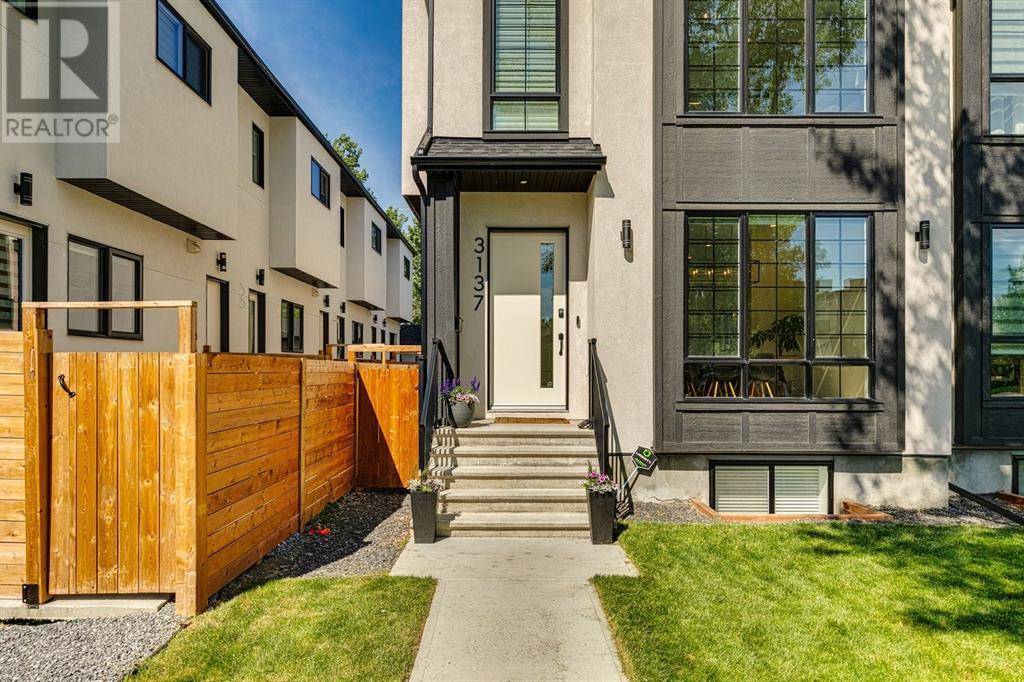 Calgary, AB T3E3G9,3137 39 Street SW