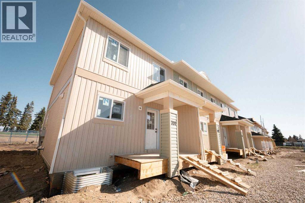 702, 1348 clover Way, Carstairs, AB T0M0N0