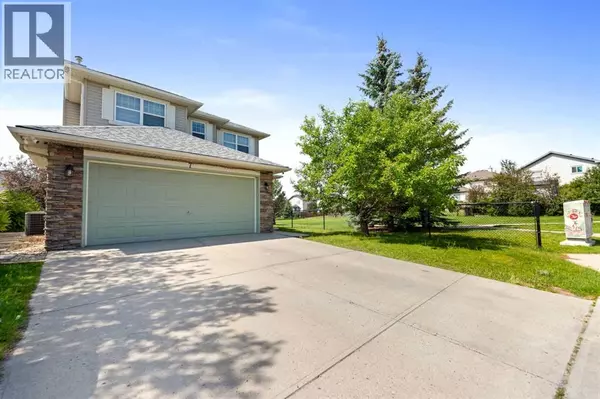 7 Country Hills Park NW, Calgary, AB T3K5C8