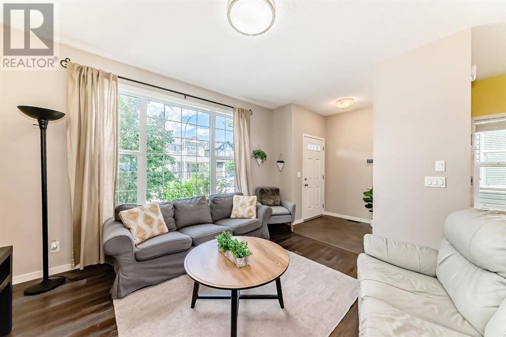 Calgary, AB T3M0L8,401 Cranberry Circle SE