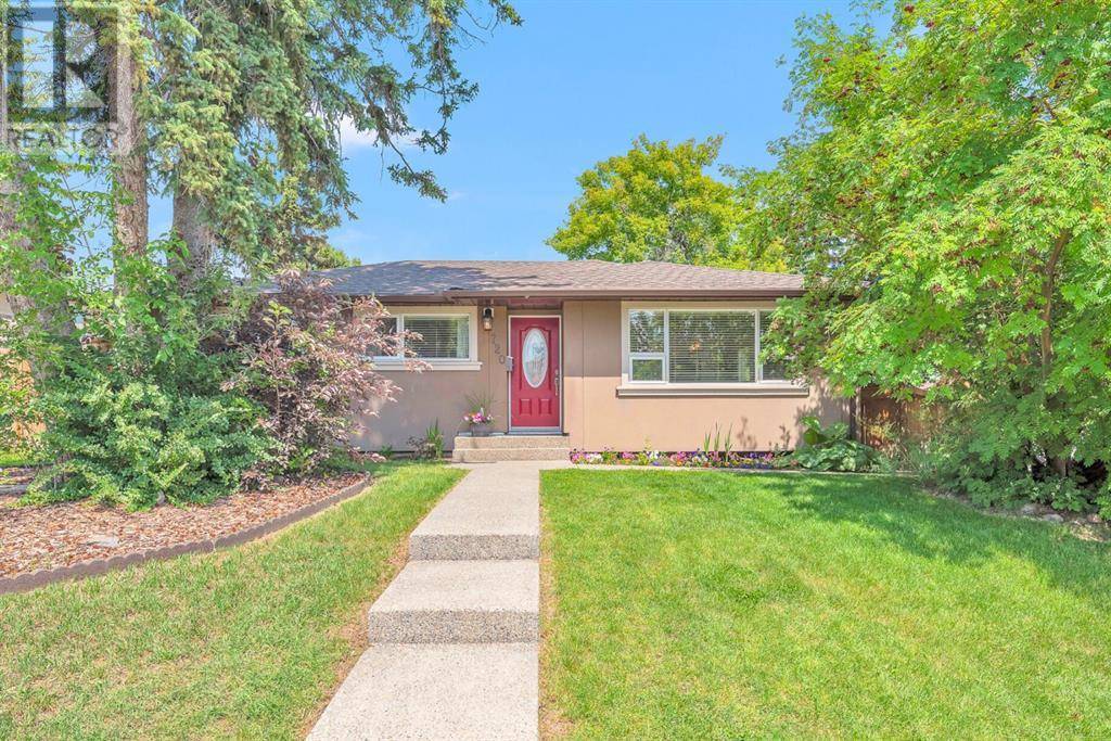 720 84 Avenue SW, Calgary, AB T2V0V7