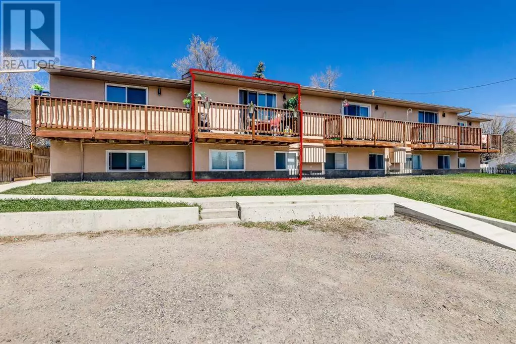 Okotoks, AB T1S1J4,7, 130 Mcrae Street