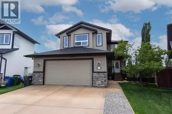 152 Iverson Close, Red Deer, AB T4R3M8