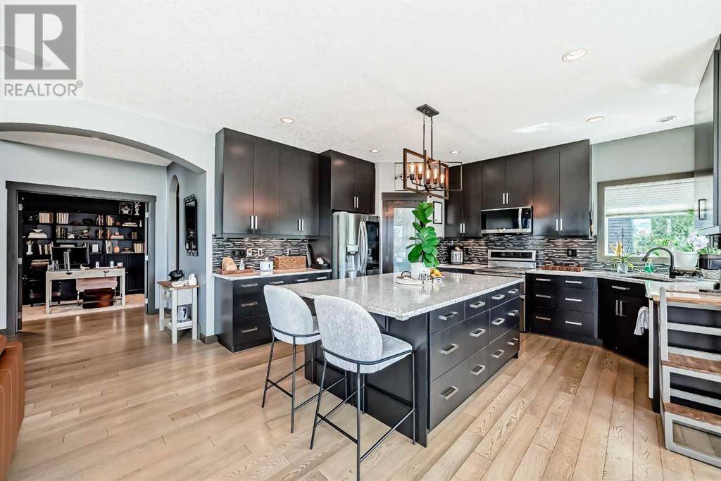 Chestermere, AB T1X0S7,197 Rainbow Falls Heath