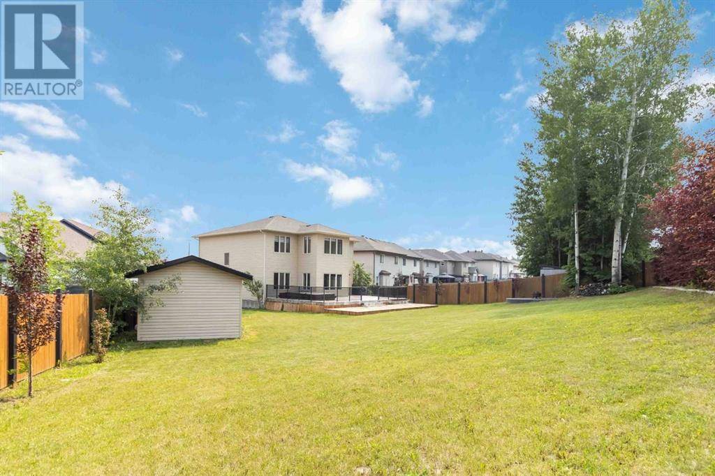 172 GRAVELSTONE Way, Fort Mcmurray, AB T9K0S9