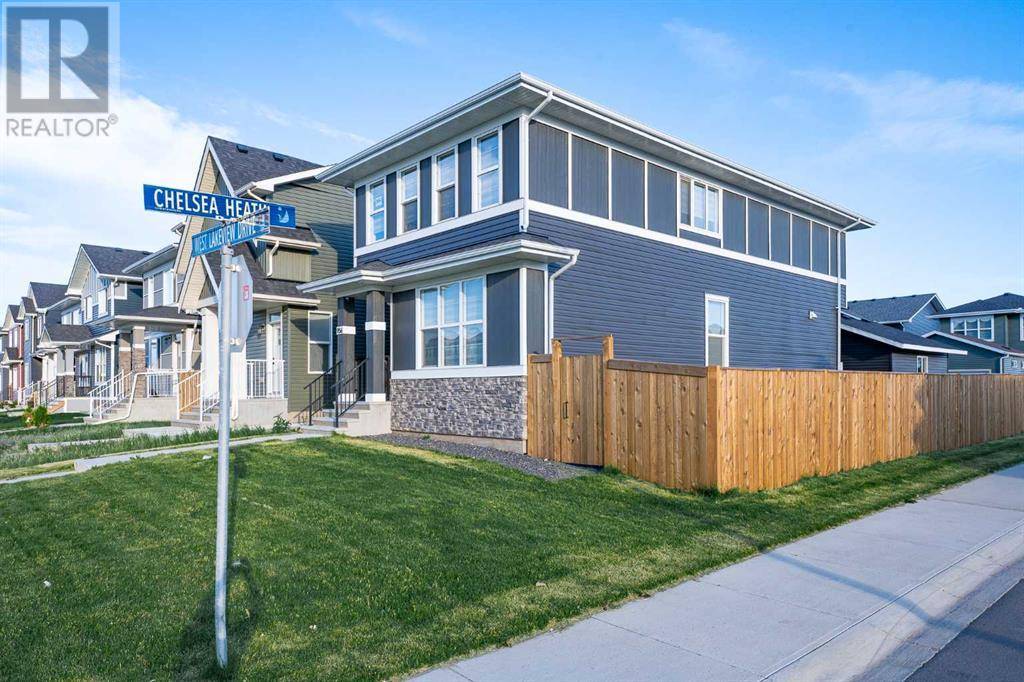 Chestermere, AB T1X2N4,956 West Lakeview Drive