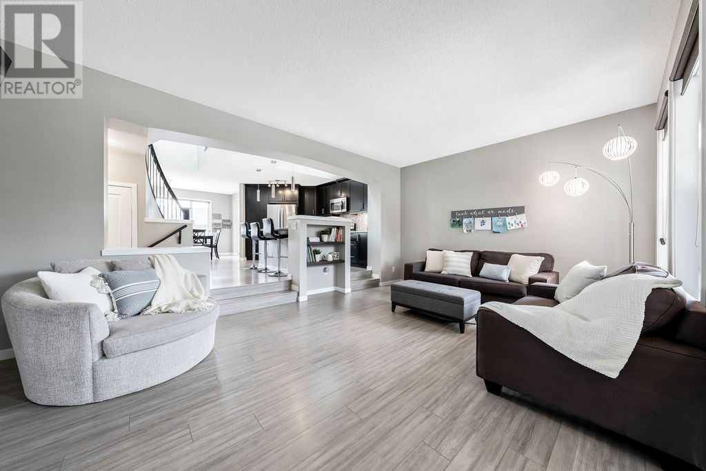 Calgary, AB T3M1R1,366 Auburn Crest Way SE
