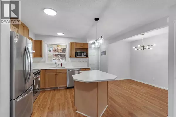 Calgary, AB T3J3Z7,200, 7707 Martha's Haven Park NE