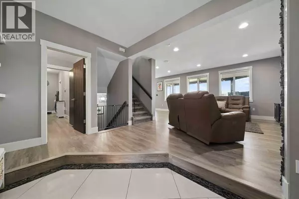 Medicine Hat, AB T1C0G6,335 Ranchview Place NE