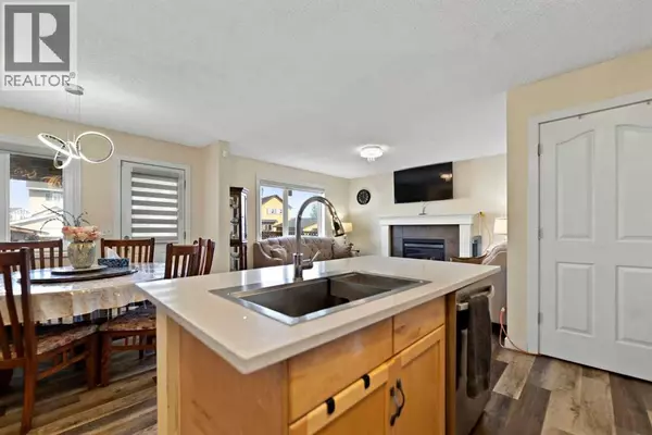 Calgary, AB T3J5E9,213 Saddlecrest Place