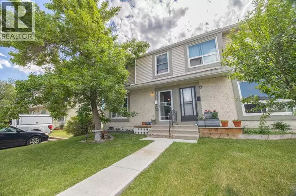 105 Deer Ridge Lane SE, Calgary, AB T2J6M8