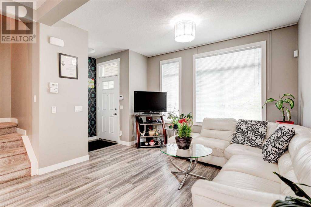 Calgary, AB T2X2B7,246 Legacy Common SE