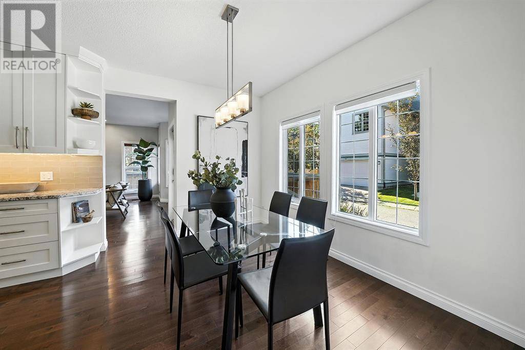 Calgary, AB T3A5M9,8 Varsity Estates Gardens Gardens NW