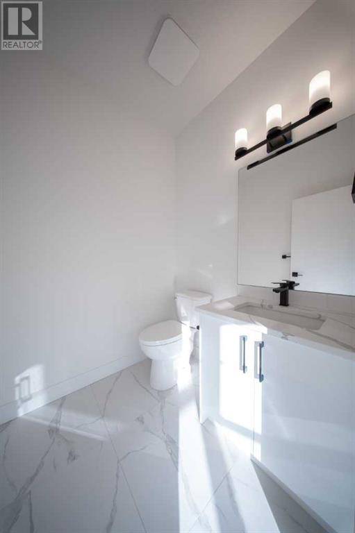 Airdrie, AB T4B4A8,51 Baysprings Terrace SW