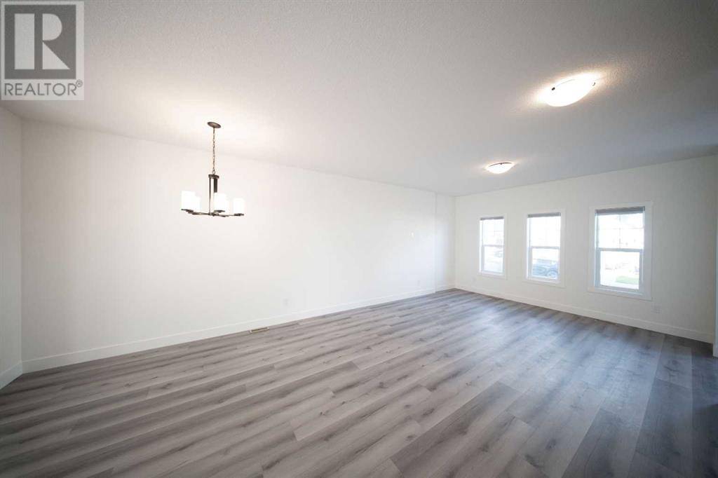 Airdrie, AB T4B4A8,51 Baysprings Terrace SW