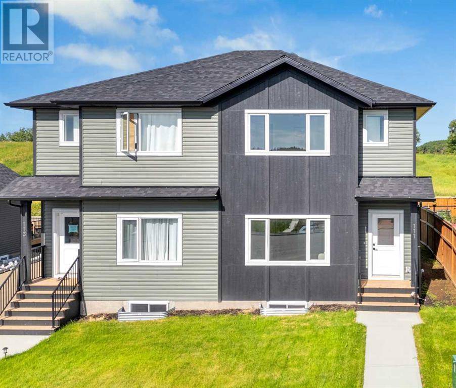 111 Gray Close, Sylvan Lake, AB T4S0W4