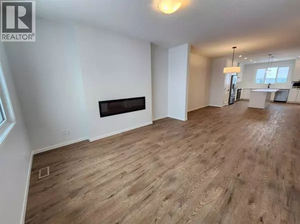 Calgary, AB T3P2E1,575 Lucas Boulevard NW