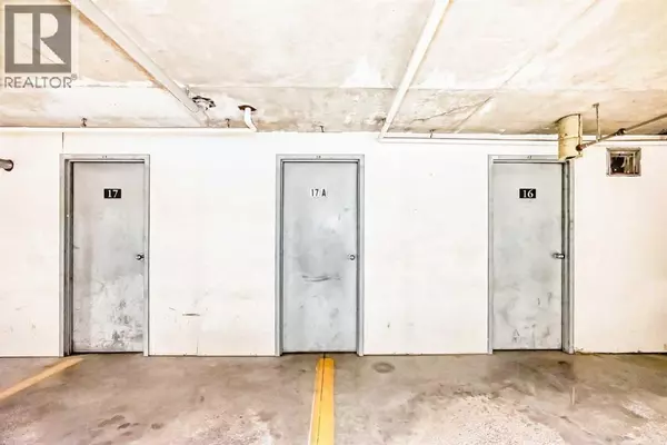 Calgary, AB T3K5Z1,5311, 70 Panamount Drive NW