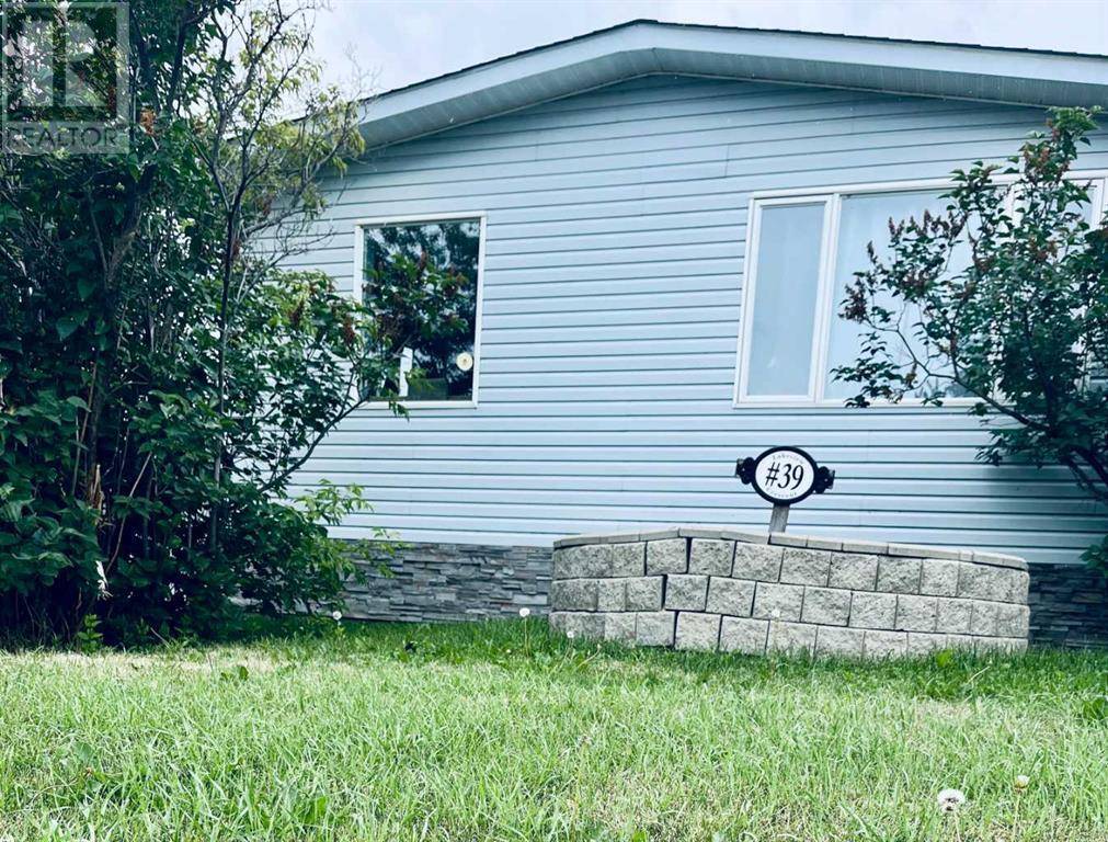 39 Lakeview Crescent, Lac La Biche, AB T0A2C0