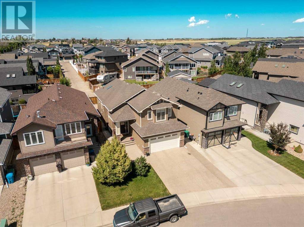 Lethbridge, AB T1K5W8,579 Sixmile Crescent S