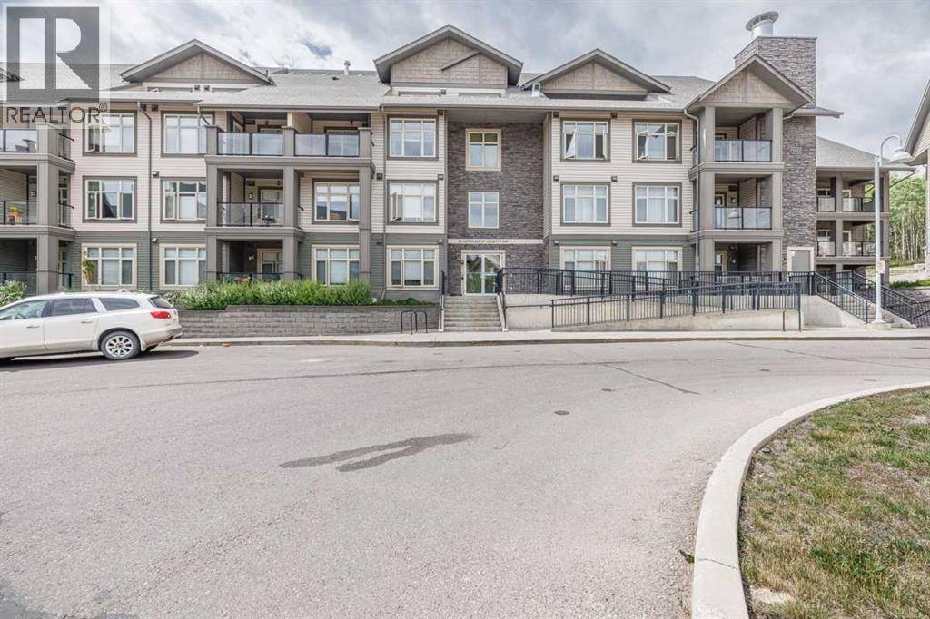 305, 25 Aspenmont Heights SW, Calgary, AB T3H0E4