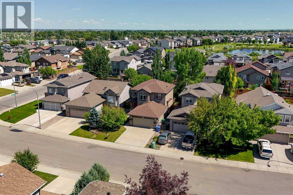 Lethbridge, AB T1J4W1,213 Firelight Crescent W