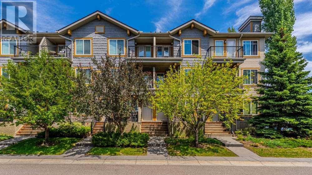 Calgary, AB T2Z1C4,152 Mckenzie Towne Lane SE