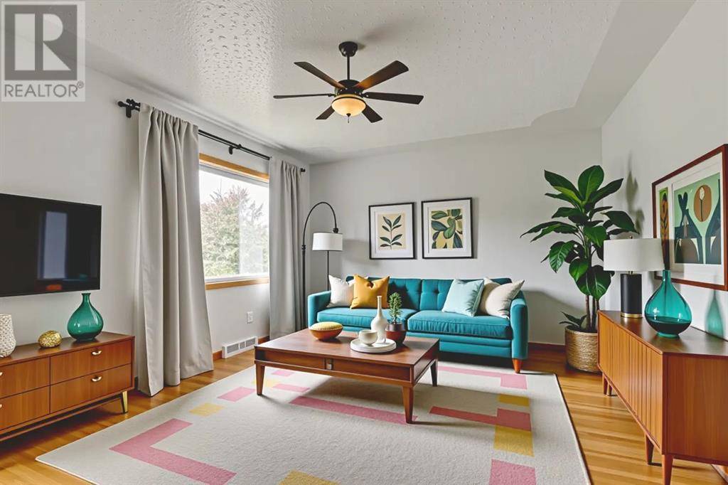 Calgary, AB T2E5C5,1116 Child Avenue NE