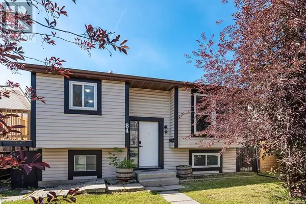 84 Castlebrook Rise NE, Calgary, AB T3J1P1